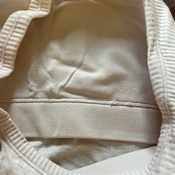 Lululemon top - Picture 3 of 3